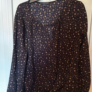 Women's Black and Gold Patterned Top